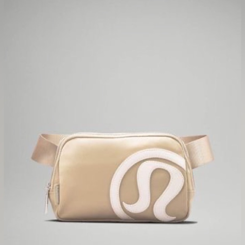 Lululemon everywhere Belt bag 1L